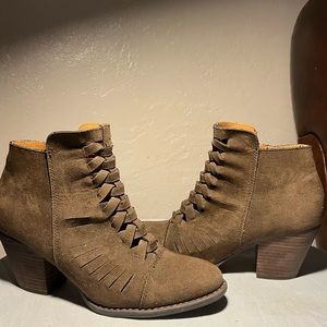 Mossimo Brown Woven Booties size 8